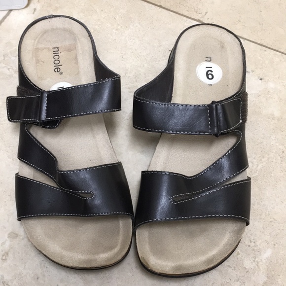 Nicole Brown Vegan Leather Flat Comfort Slip On Sandals w/ adjustable Strap - Picture 2 of 7